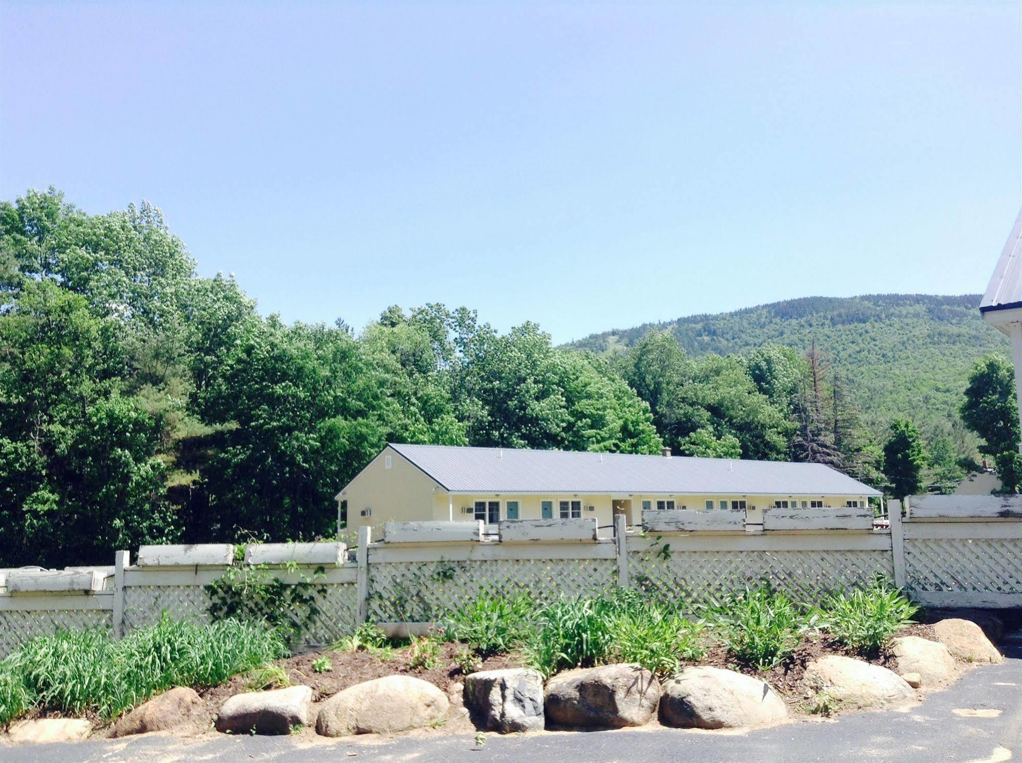 The Villager Motel 바틀릿 외부 사진